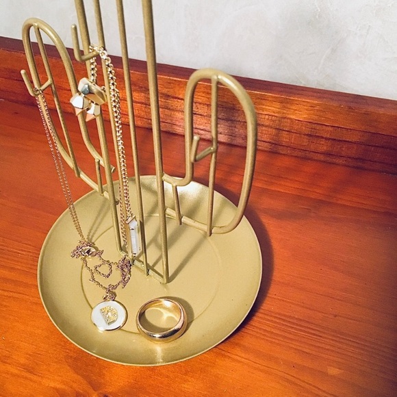 Gold Metal Cactus Jewelry & Trinket Holder NEW - Picture 4 of 5